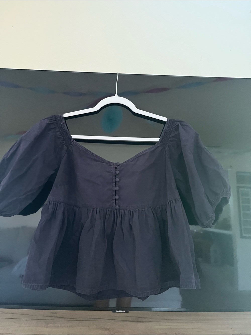 Free People size Small Women's Navy Puff-Sleeve Peplum Top